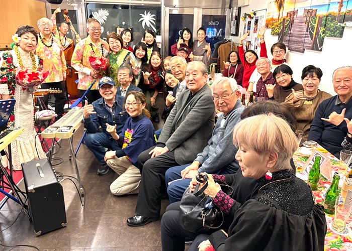 Cafe Mahalo, Oshiage